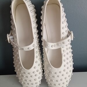 White Faux Pearl Embellished Mary Jane Flats Round Toe Buckle Strap Shoes